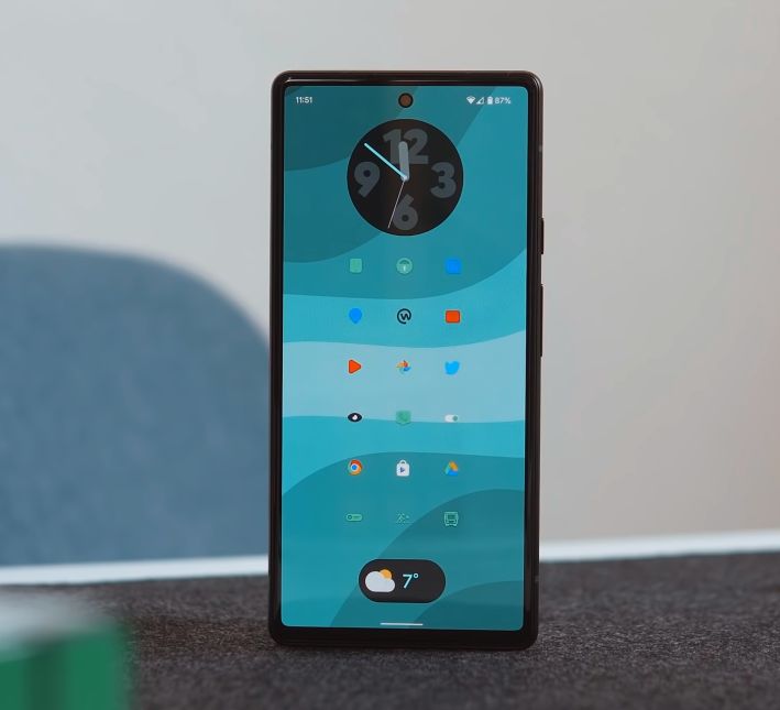 Xiaomi-jev MIUI, Samsungov One UI... Šta su Android korisnički interfejsi i po čemu se razlikuju jedni od drugih? dizajn google pixela 6